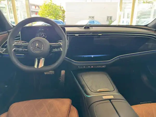 MERCEDES-BENZ E 450 T d 4M (12/23)