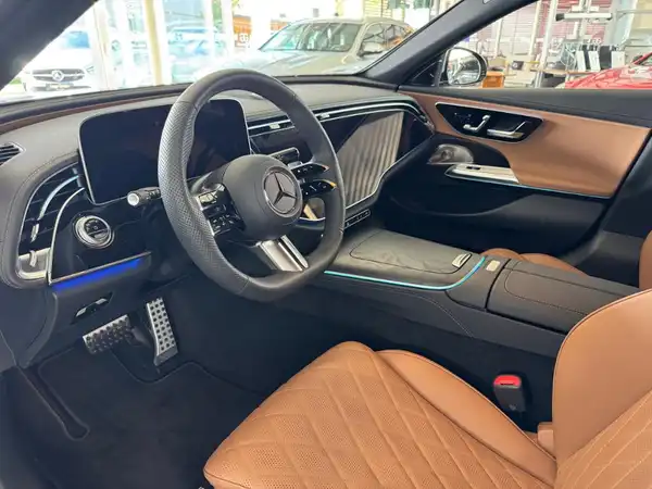MERCEDES-BENZ E 450 T d 4M (9/23)