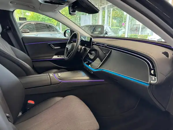 MERCEDES-BENZ E 220 T d 4M (15/23)