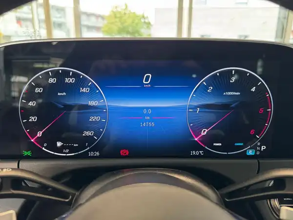 MERCEDES-BENZ E 220 T d 4M (18/23)