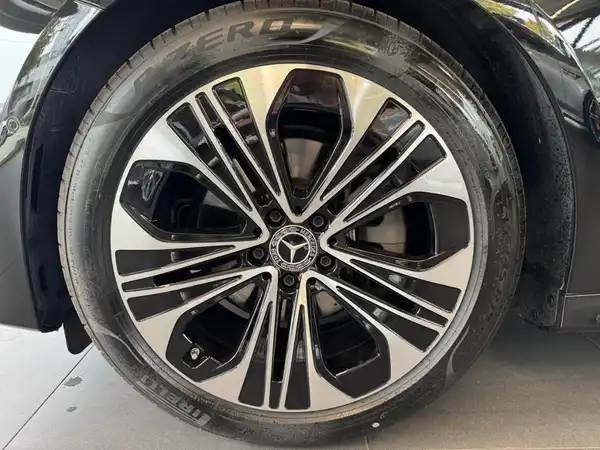 MERCEDES-BENZ E 220 T d 4M (23/23)