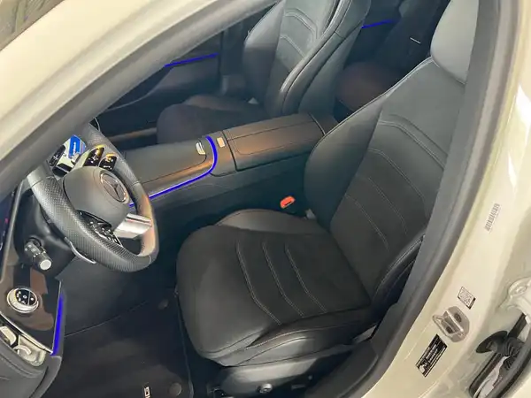 MERCEDES-BENZ E 220 T d (18/26)