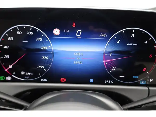 MERCEDES-BENZ E 220 T d (16/28)
