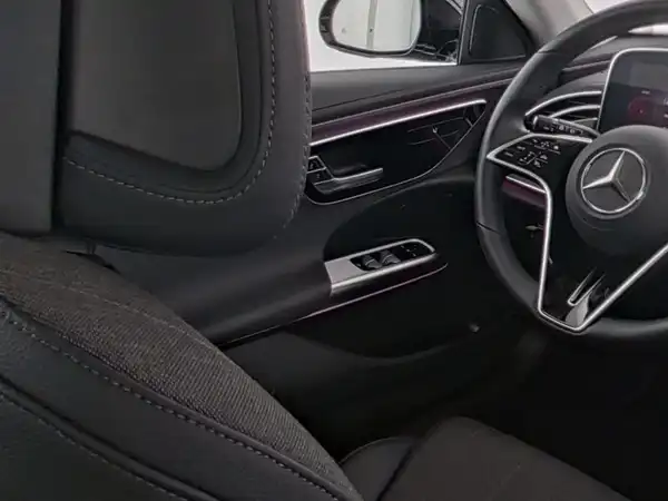 MERCEDES-BENZ E 220 T d (10/10)