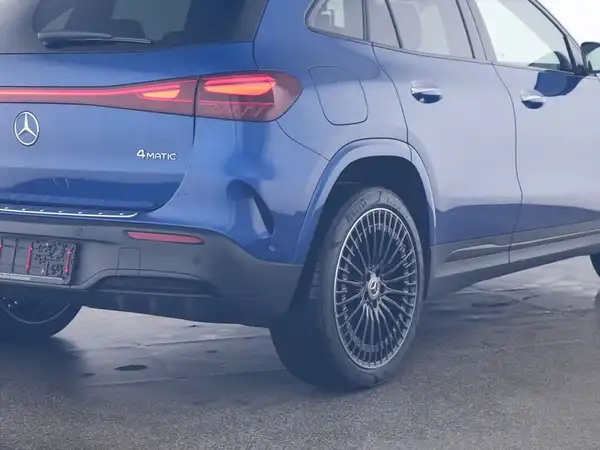 MERCEDES-BENZ EQA 350 4M (5/10)