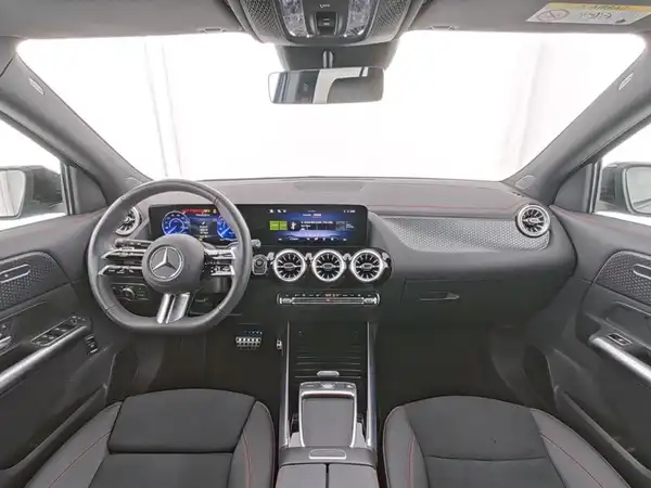 MERCEDES-BENZ EQA 350 4M (8/10)
