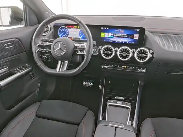 MERCEDES-BENZ EQA 300 4M (7/10)