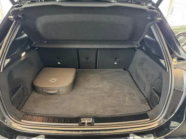 MERCEDES-BENZ EQA 300 4M (13/24)