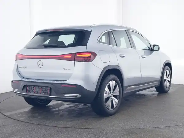 MERCEDES-BENZ EQA 350 4M (3/10)