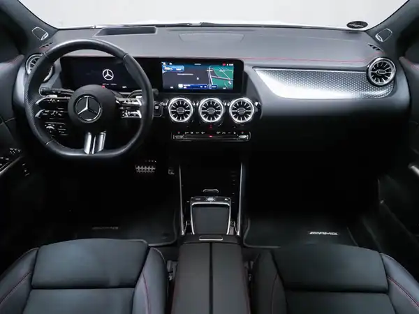 MERCEDES-BENZ EQA 300 4M (7/10)