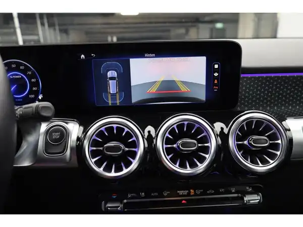 MERCEDES-BENZ EQB 250+ (19/25)