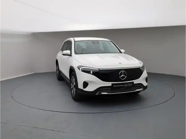 MERCEDES-BENZ EQB 250+ (9/25)