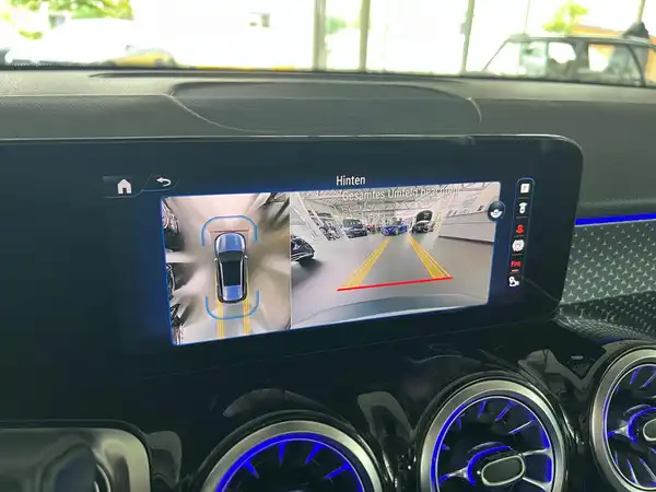 MERCEDES-BENZ EQB 350 4M (18/24)