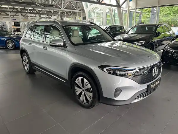 MERCEDES-BENZ EQB 350 4M (4/24)