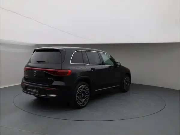 MERCEDES-BENZ EQB 300 4M (5/24)