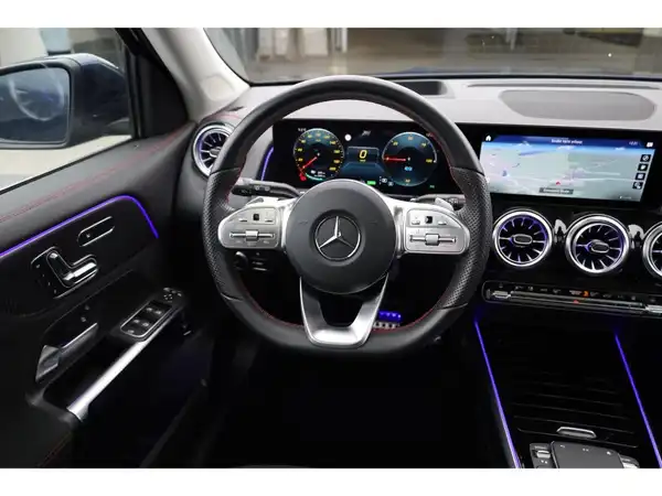 MERCEDES-BENZ EQB 300 4M (15/28)