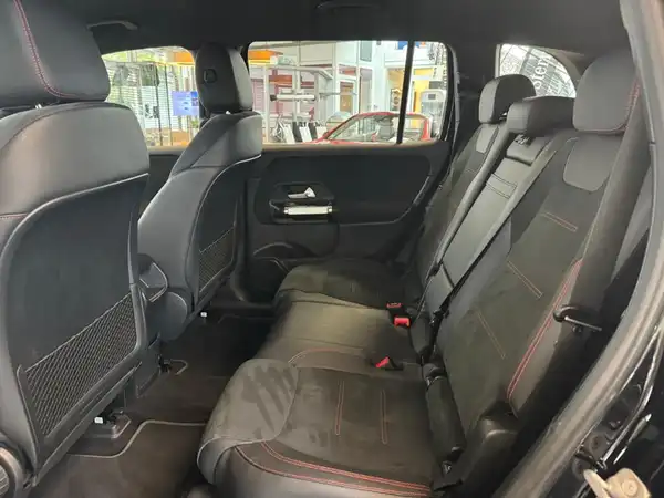 MERCEDES-BENZ EQB 250 (11/21)
