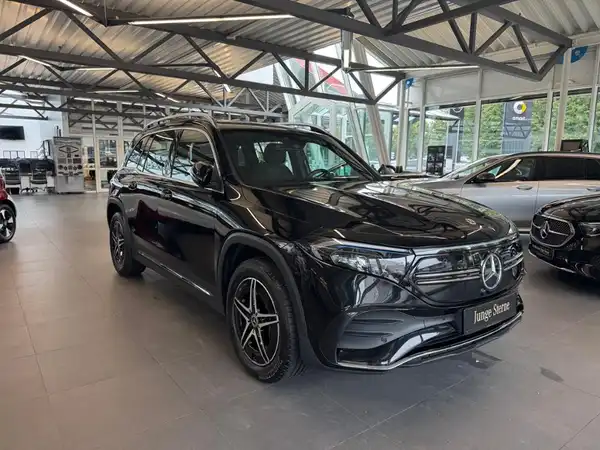 MERCEDES-BENZ EQB 250 (6/21)