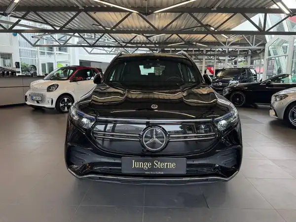 MERCEDES-BENZ EQB 250 (7/21)