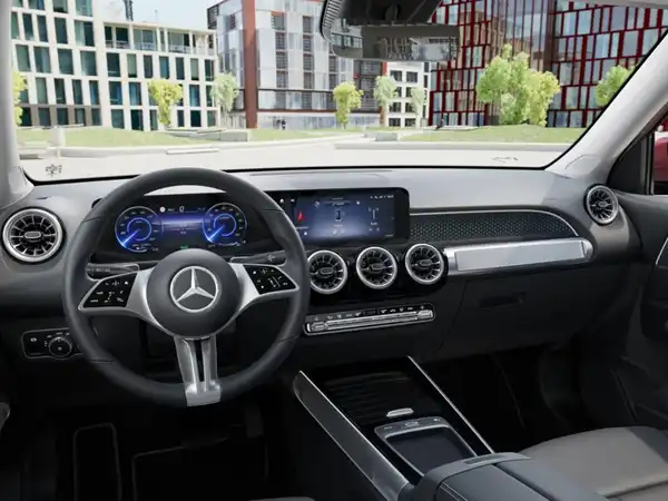 MERCEDES-BENZ EQB 300 4M (8/11)