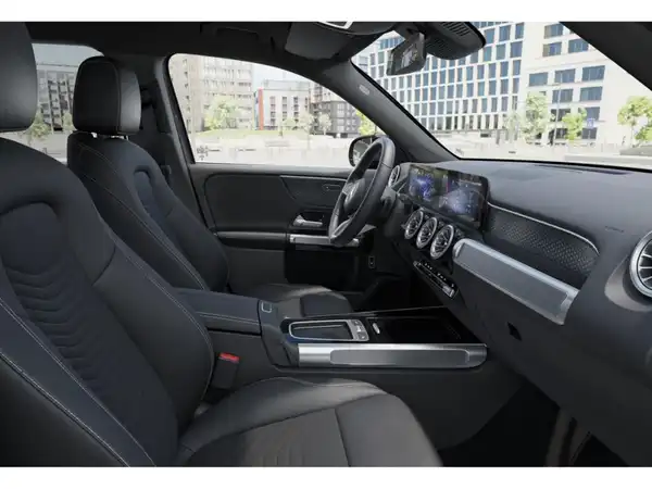 MERCEDES-BENZ EQB 300 4M (9/11)