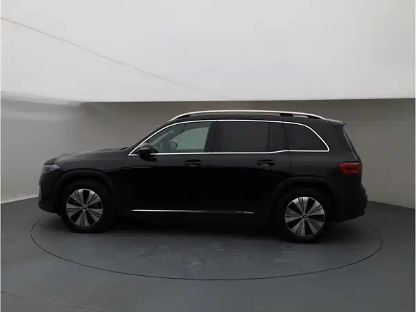 MERCEDES-BENZ EQB 300 4M (2/19)