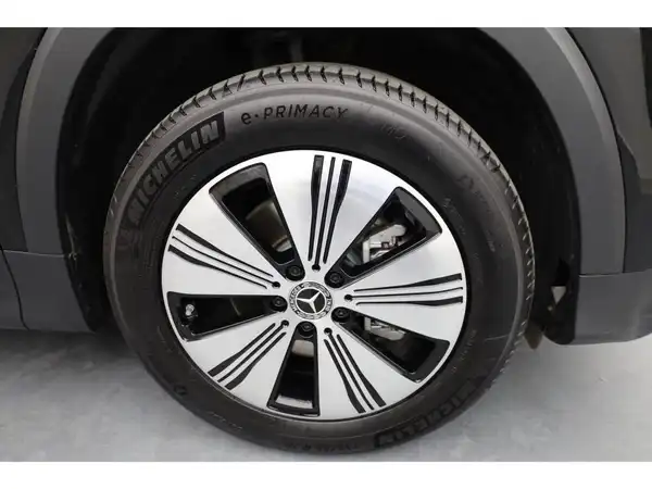 MERCEDES-BENZ EQB 300 4M (18/19)