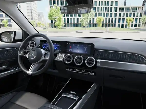 MERCEDES-BENZ EQB 250+ (11/11)