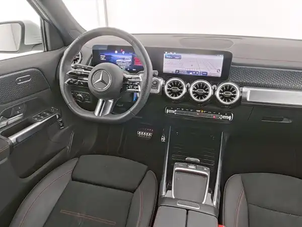 MERCEDES-BENZ EQB 300 4M (6/10)