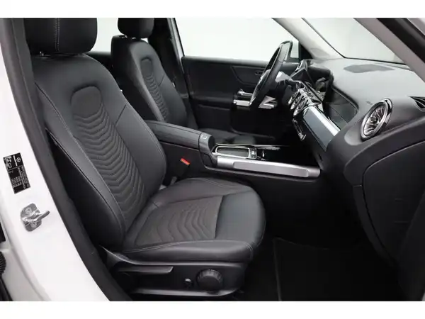 MERCEDES-BENZ EQB 300 4M (19/27)