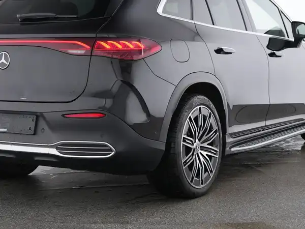 MERCEDES-BENZ EQE 300 SUV (5/10)