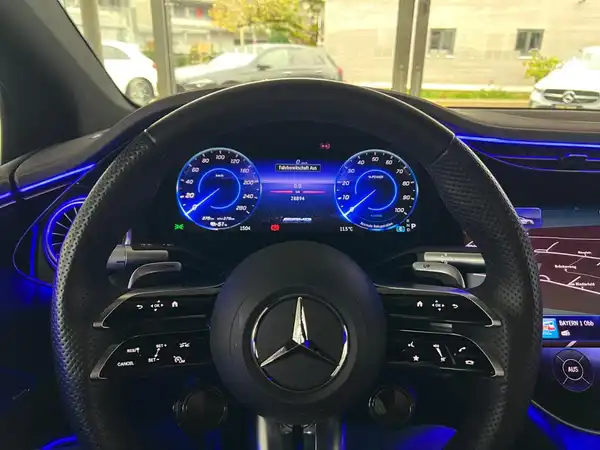MERCEDES-BENZ EQS 53 4M+ AMG (17/30)