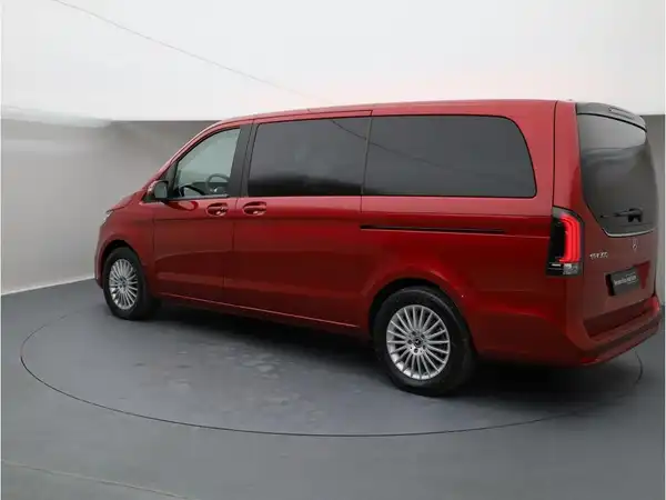 MERCEDES-BENZ EQV 300 L (4/25)