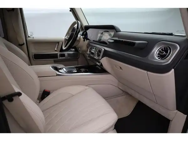 MERCEDES-BENZ G 580 EQ (18/25)