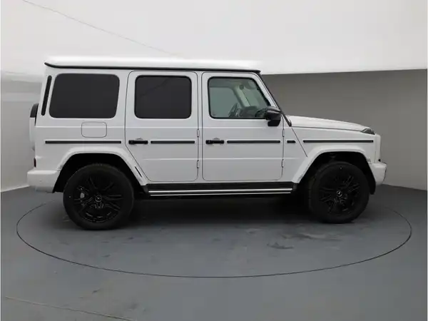 MERCEDES-BENZ G 580 EQ (6/25)