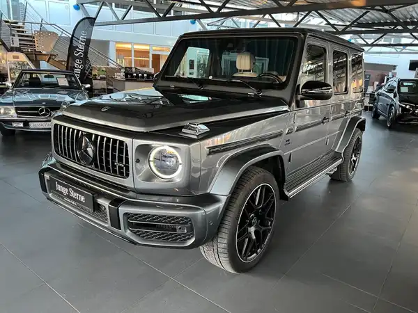 MERCEDES-BENZ AMG G 63 (2/29)