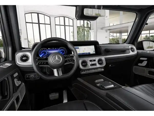 MERCEDES-BENZ G 580 EQ (7/10)