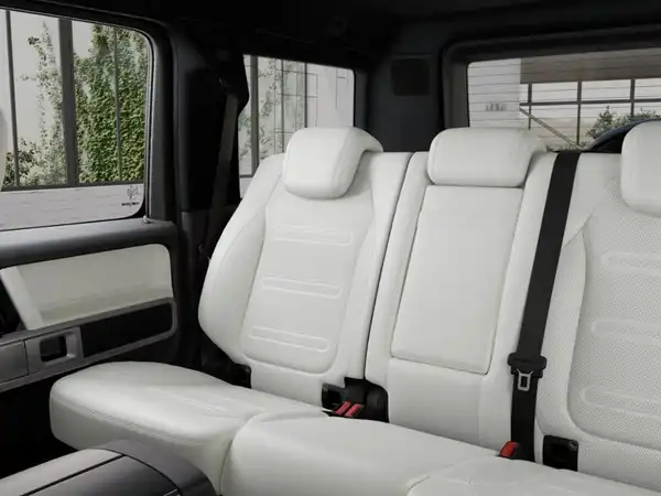 MERCEDES-BENZ G 580 (10/11)