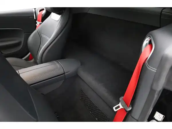 MERCEDES-BENZ AMG GT 63 4MATIC+ (12/23)