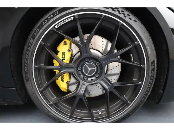 MERCEDES-BENZ AMG GT 63 4MATIC+ (20/23)
