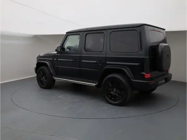 MERCEDES-BENZ G 580 EQ (3/25)