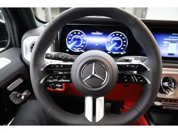 MERCEDES-BENZ G 580 EQ (11/23)