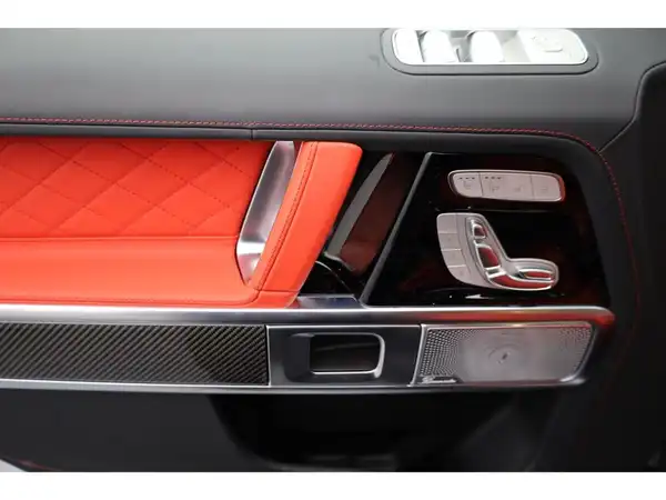 MERCEDES-BENZ G 580 EQ (9/23)