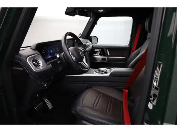 MERCEDES-BENZ G 400 d (11/26)
