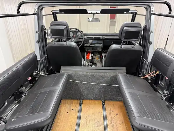 MERCEDES-BENZ G 250GD Wolf (24/27)