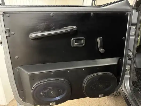 MERCEDES-BENZ G 250GD Wolf (4/27)