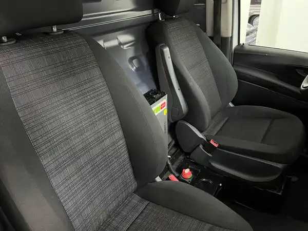 MERCEDES-BENZ Vito 114 CDI (24/24)