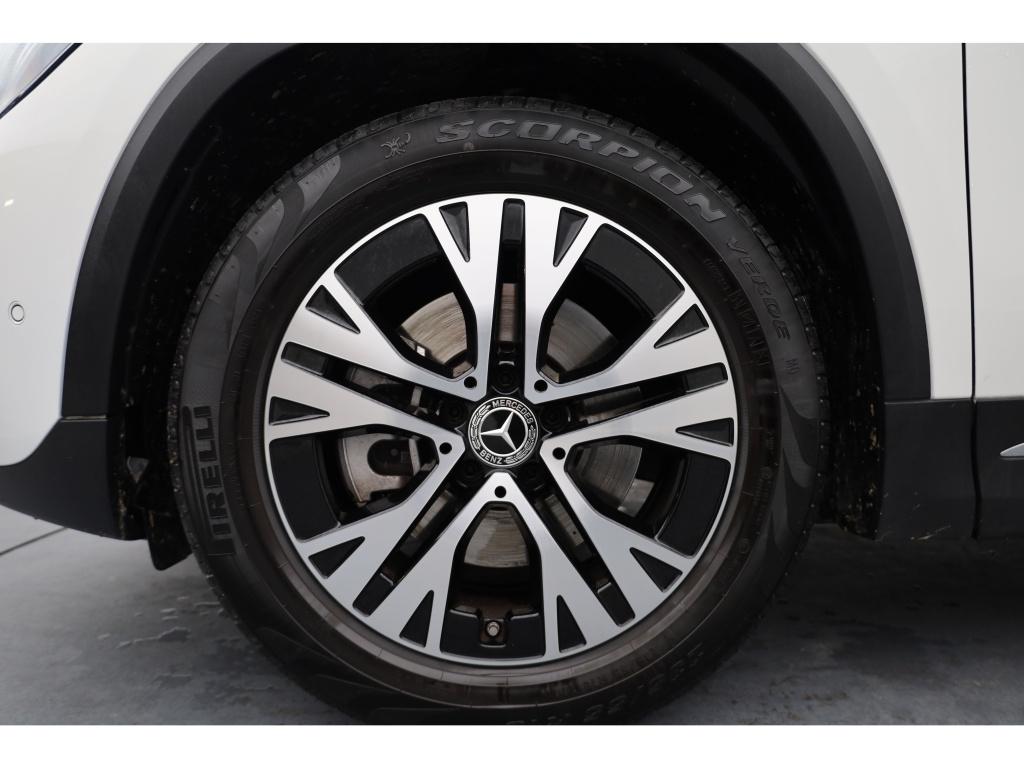 MERCEDES-BENZ GLA 220 4M (23/23)