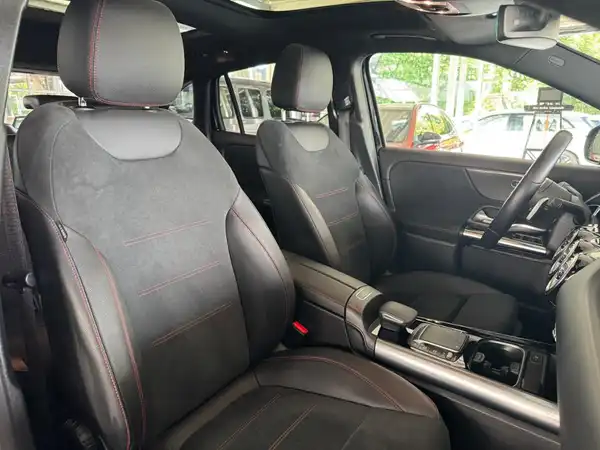 MERCEDES-BENZ GLA 250 e (15/18)