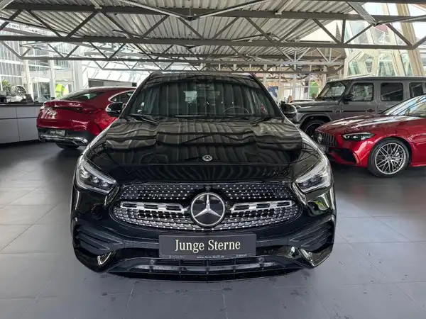 MERCEDES-BENZ GLA 250 e (6/18)